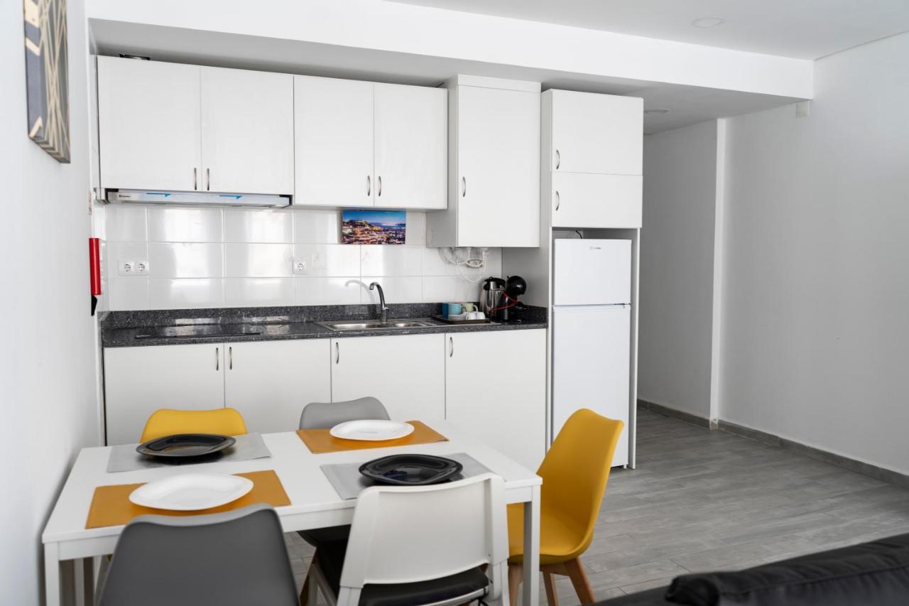 Almada Downtown 202 Apartment Porto Luaran gambar