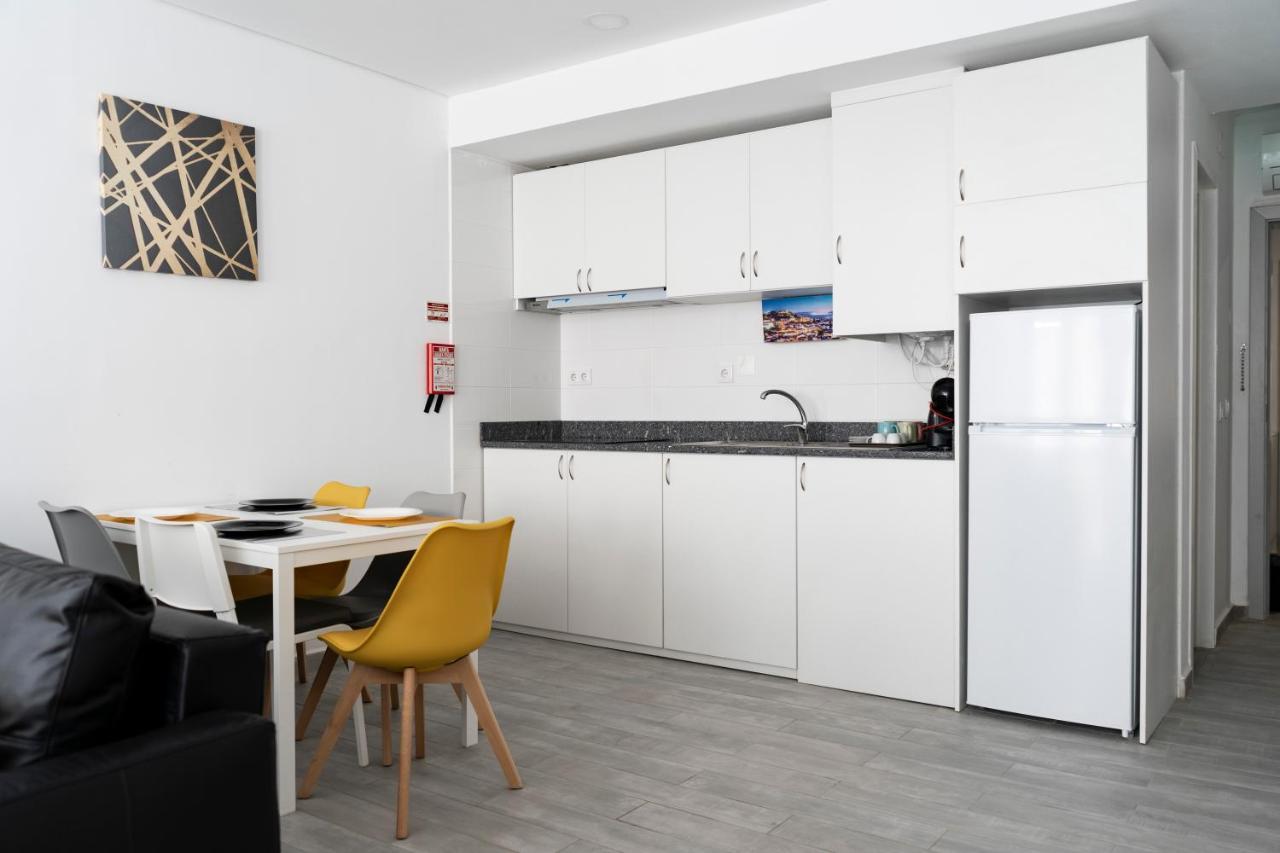 Almada Downtown 202 Apartment Porto Luaran gambar