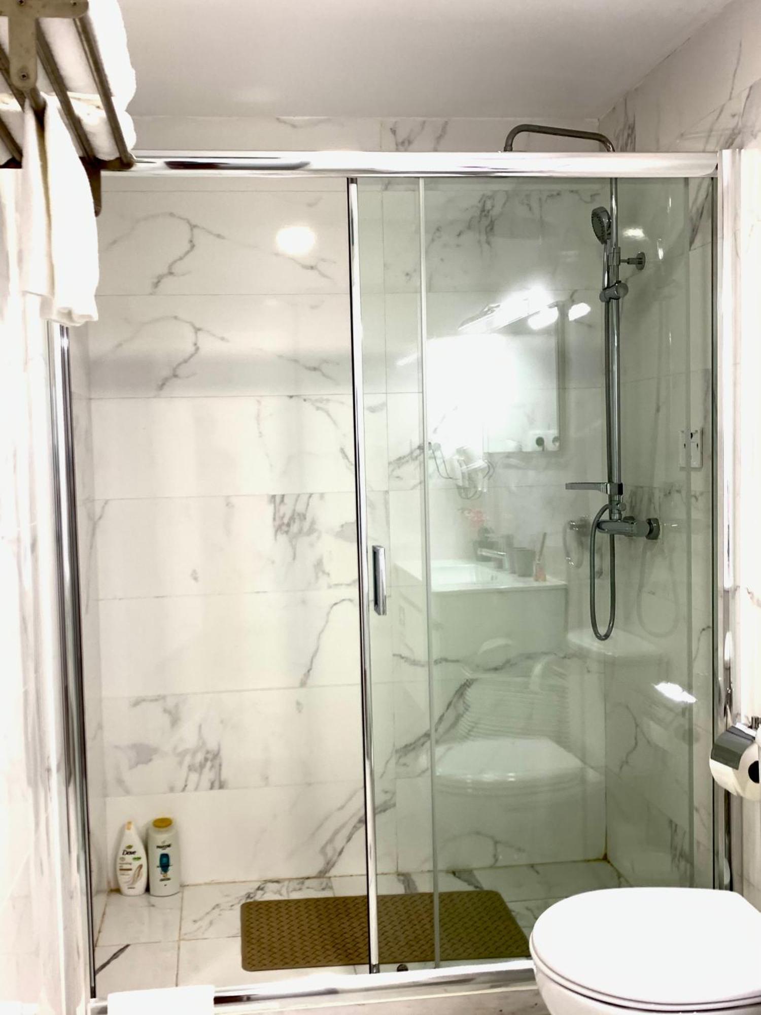 Almada Downtown 202 Apartment Porto Luaran gambar